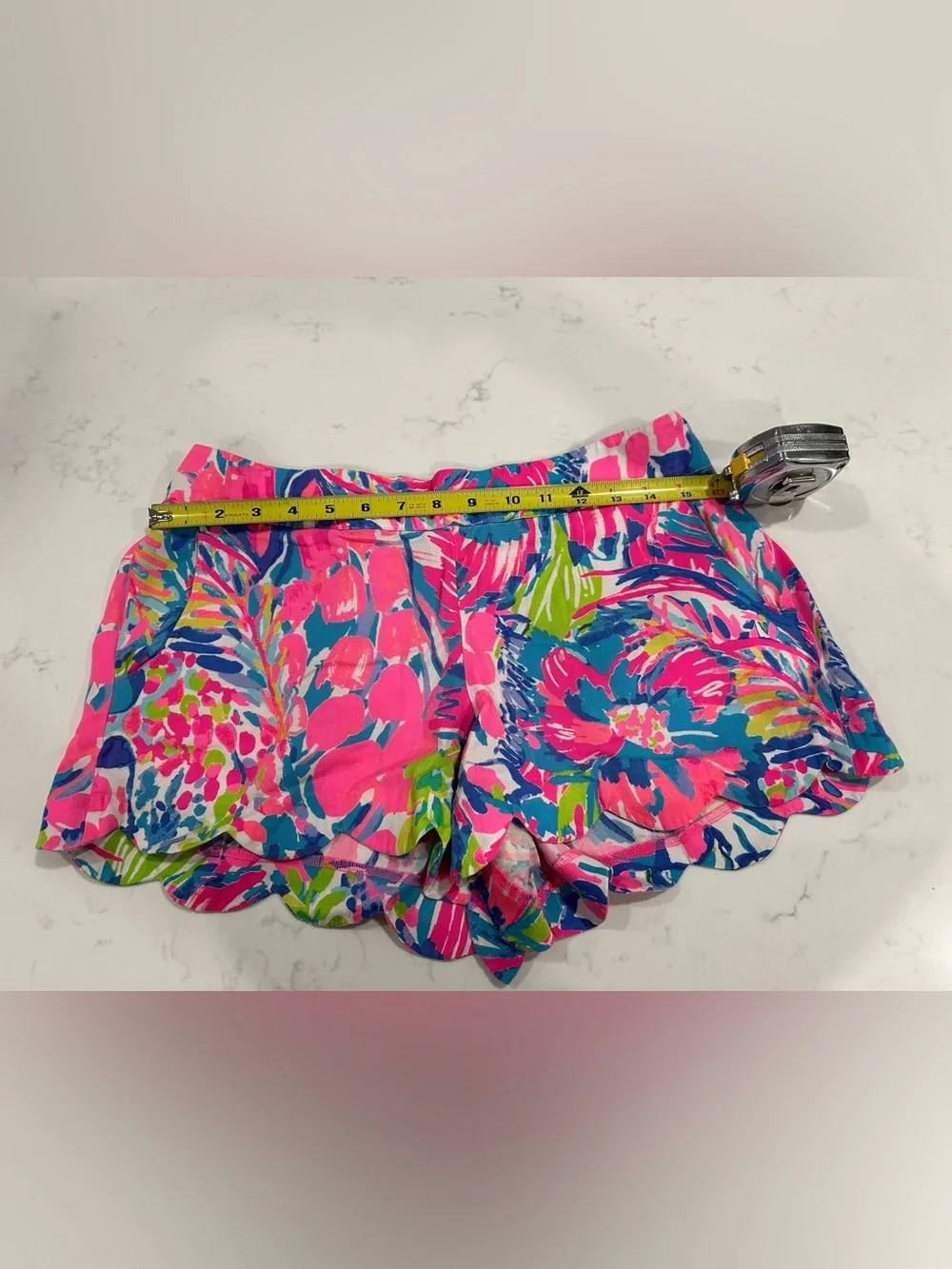 Lilly Pulitzer Floral Scallop Hem Women’s Shorts - Pink Multi